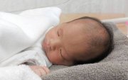 日本新生兒數量創(chuàng)新低，人口危機加劇